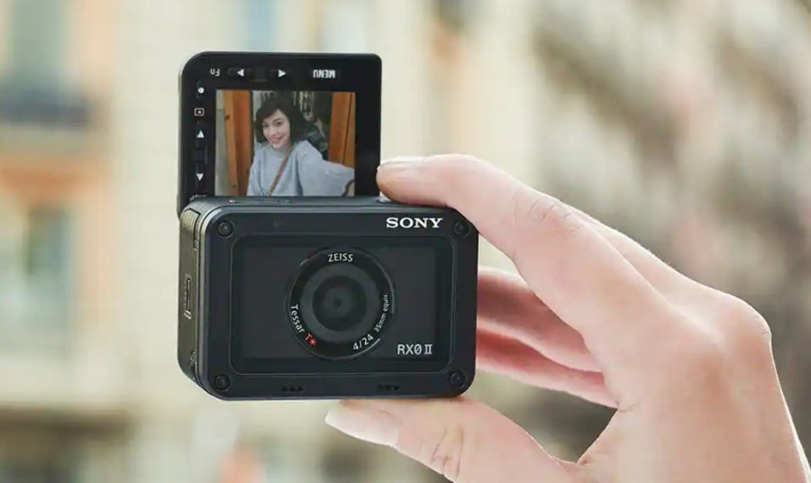 Kamera Terbaik untuk Vlogger Sony RX0 II